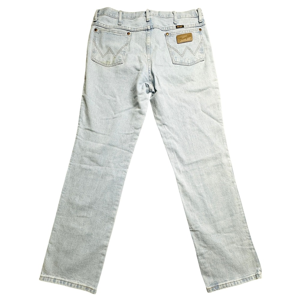Wrangler Men's Straight Jeans in Light Blue